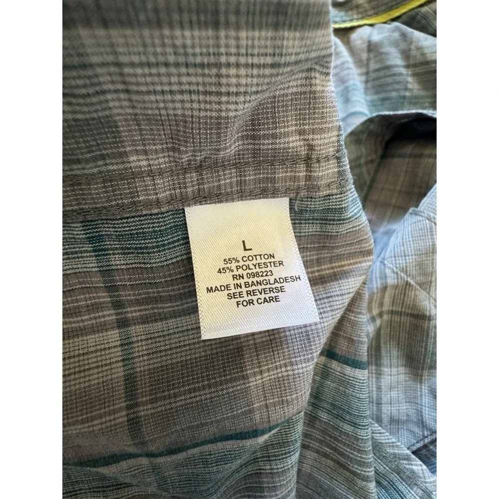 Magellan Outdoors Adventure Gear Button Up Classic Fit Men's Large Long‎ Sleeve